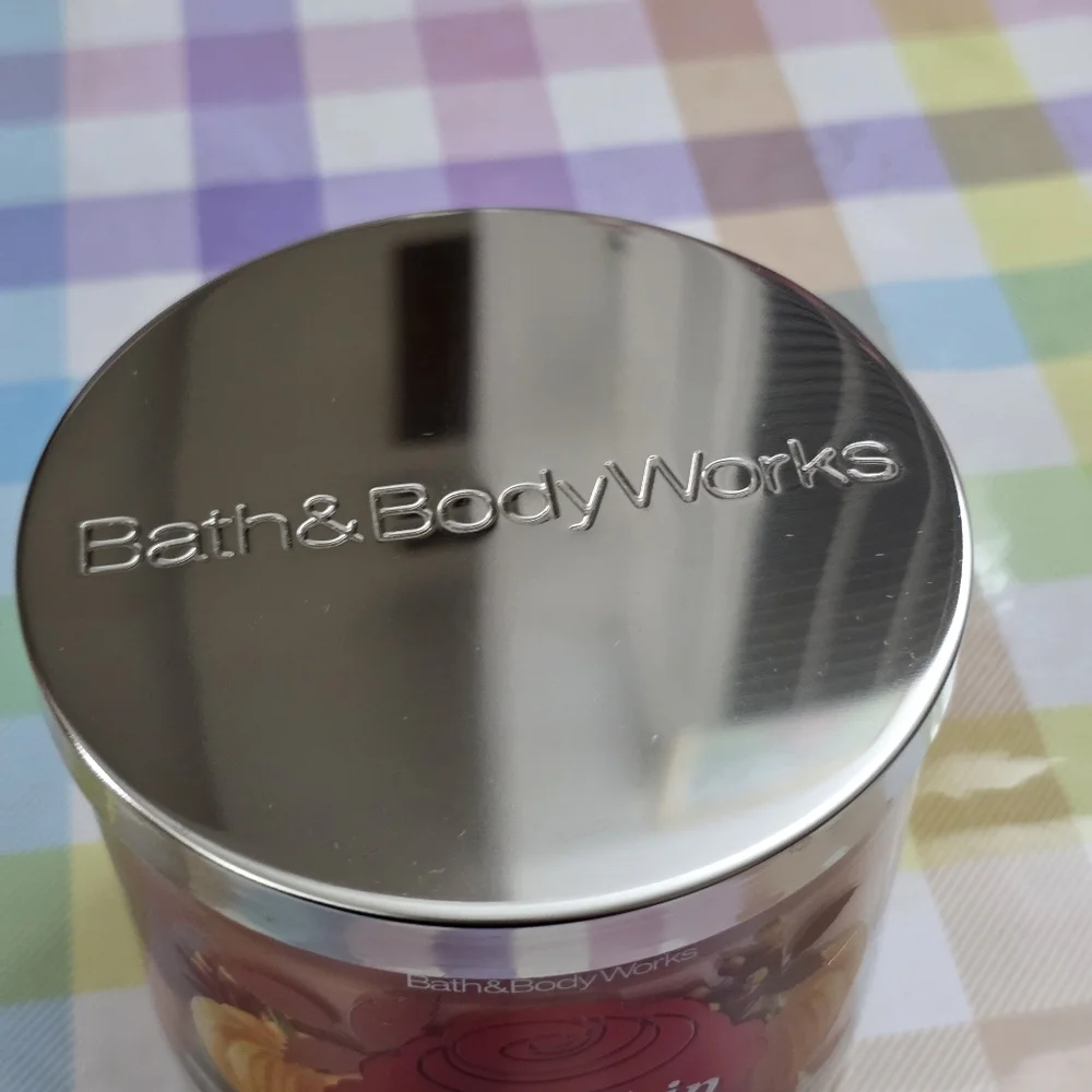Bath & Body Works Pumpkin Cupcake 3-Wick Candle NEW RARE